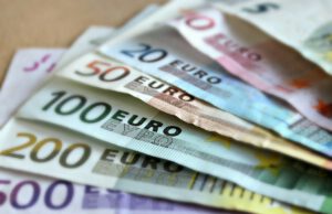 Euro-Geld-Money-Banknoten