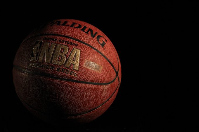 Basketball-Ball